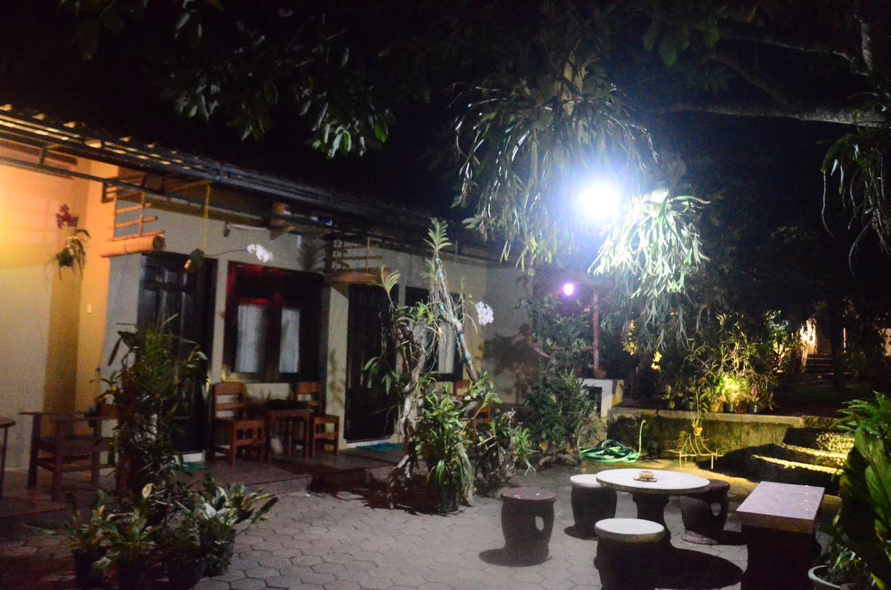 Banyu Homestay บันยูวังงี ภายนอก รูปภาพ