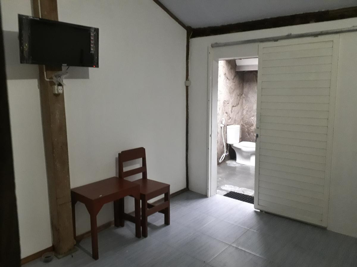 Banyu Homestay บันยูวังงี ภายนอก รูปภาพ